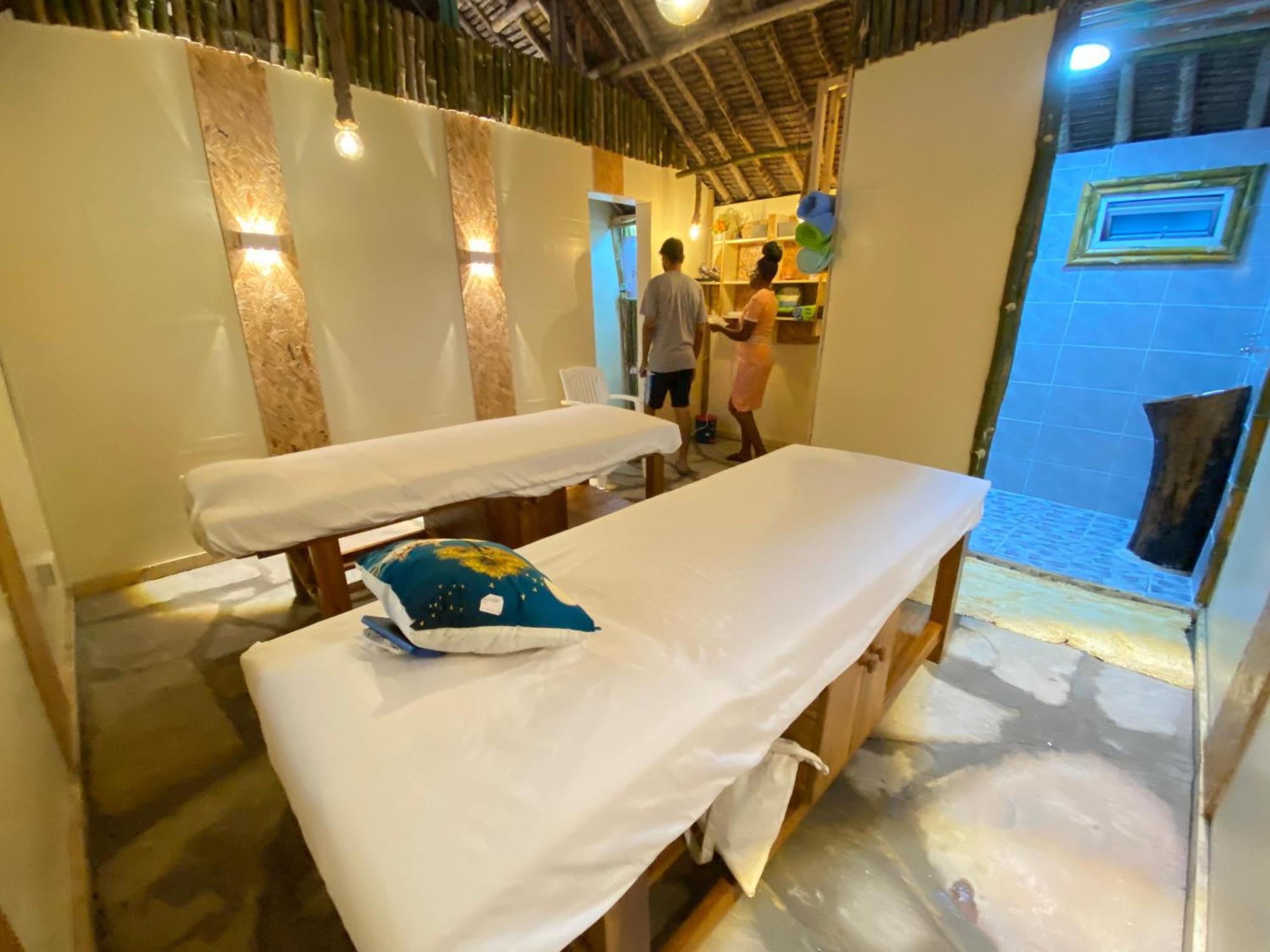 The New Big Tree Beach Resort Mombasa Exterior photo